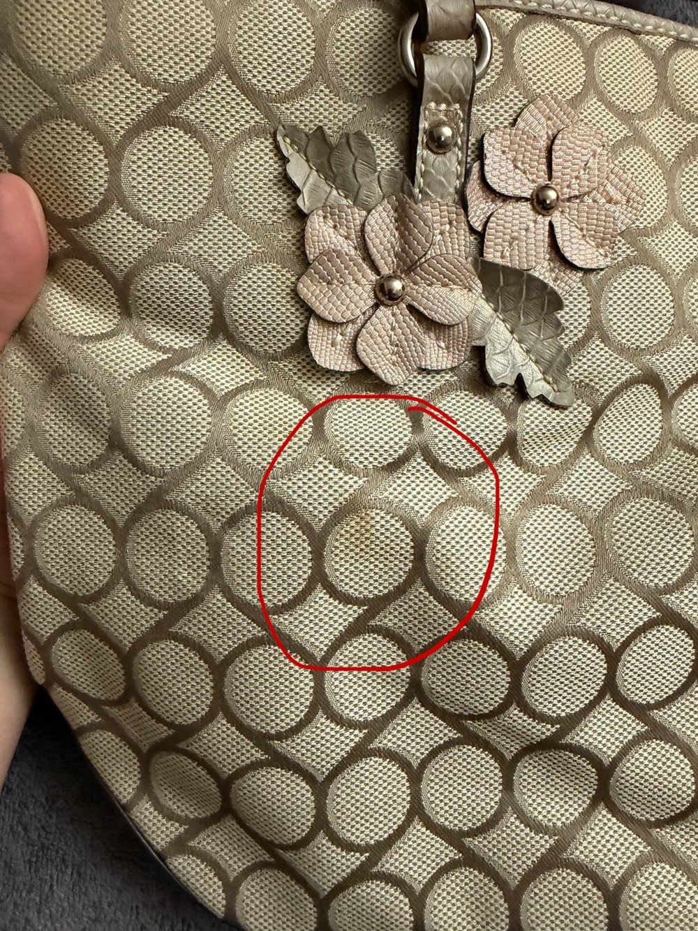 Nine West 3D Flower Purse - Picture 13 of 16